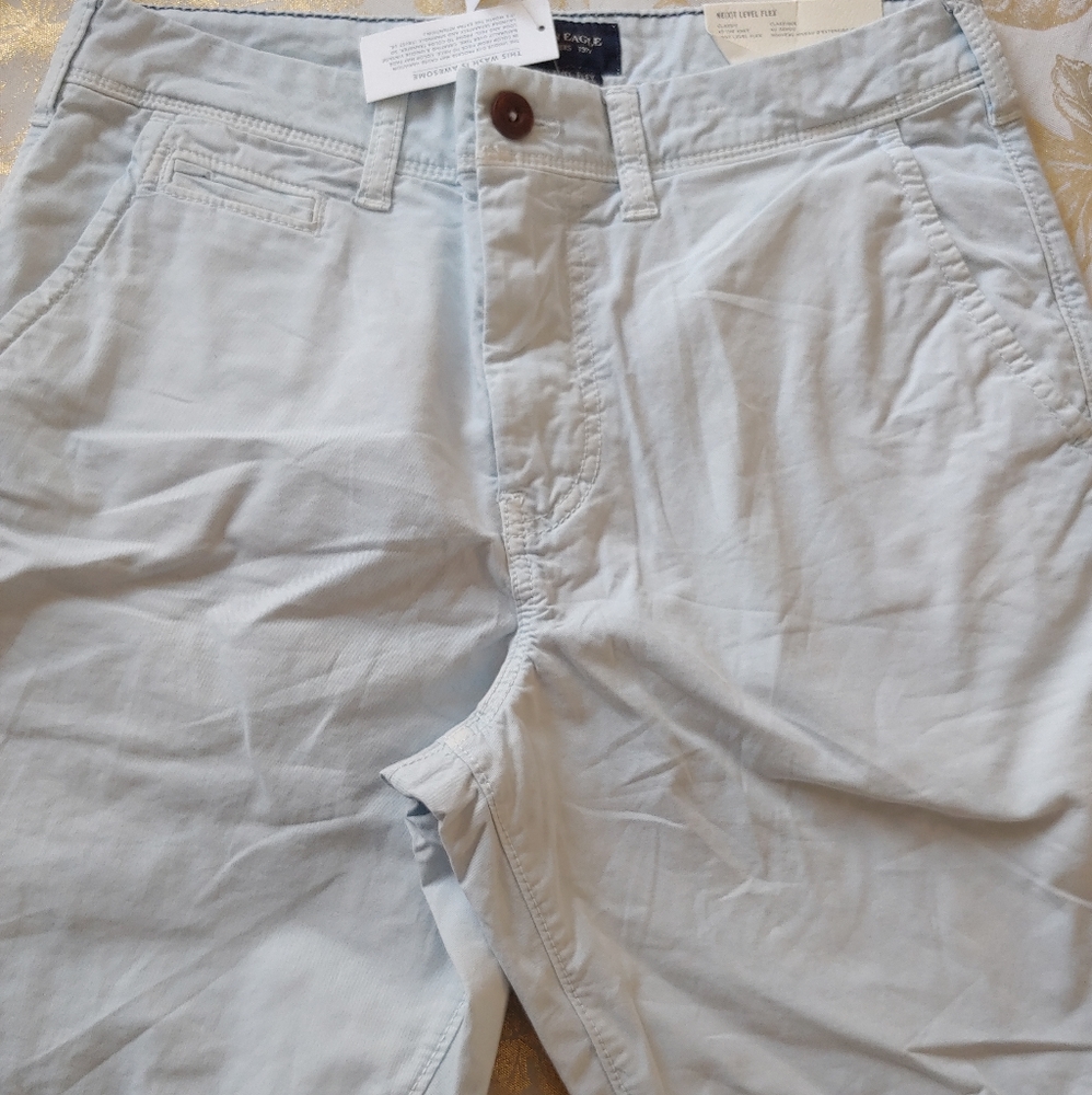 NWT American Eagle shorts, size 30